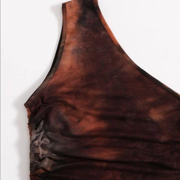 Plus Size one Shoulder tie dye bodycon dress - Picture 7 of 8